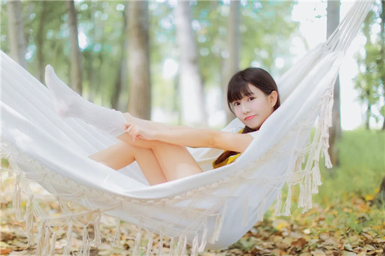 萤火直播app苹果版：一款随时随地都可以看美女的手机直播平台