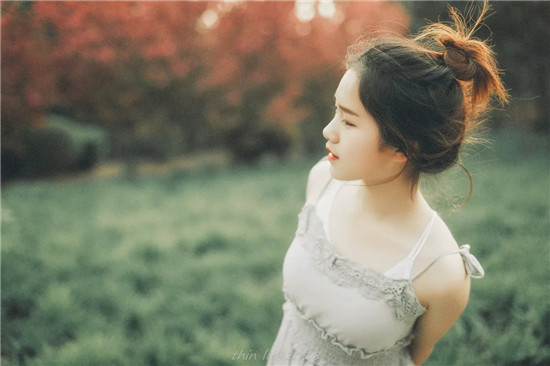 草莓秋葵菠萝蜜黄瓜芭乐app：一款非常特备且十分好用的手机视频播放器