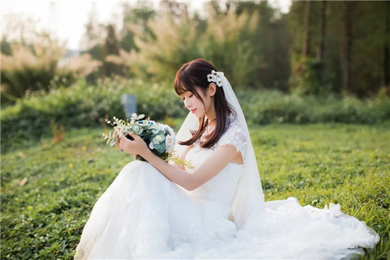 茄子视频破解版无限次数ios下载：一款超多人都在玩的热门手机直播神器