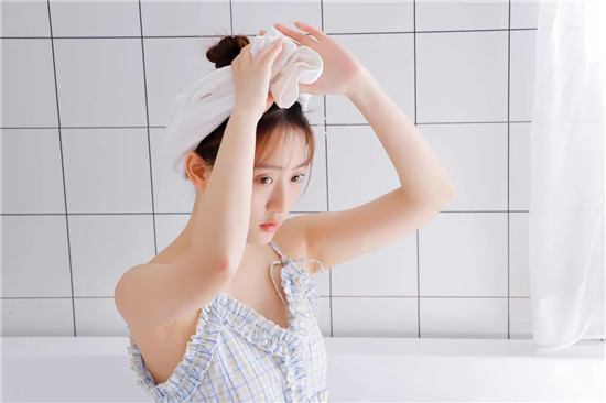 望月直播最新破解ios版：一款拥有海量美女高清视频的手机影视播放器