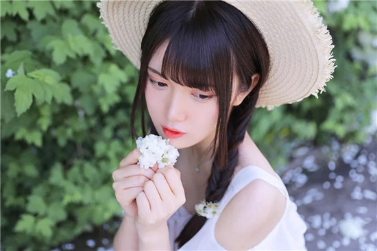 忘忧草破解版：一款海内外都可以免费看的高清手机影视神器