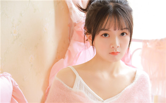 香草app下载秋葵免费：一款适合各个年龄层的用户体验免费追剧的手机影视软件