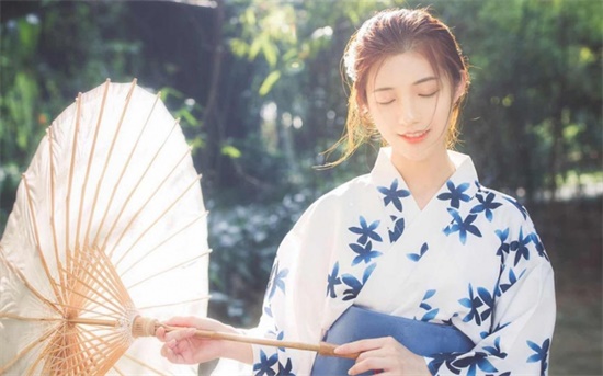 小小视频app安装苹果版：一款超级好看且帅哥美女巨多的手机直播软件