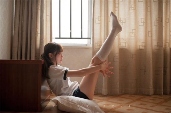 浪浪视频app破解版邀请码版：一款超级不错的美女视频免费看播放器