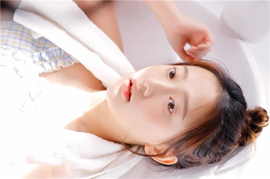 红豆视频2020版ios：一款男女老少都可以看的全新手机影视播放神器