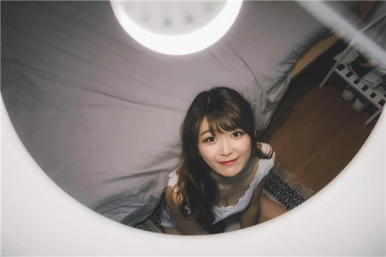 秋葵视频ios官方下载地址：一款日亚欧视频资源都齐全的高清影片播放器