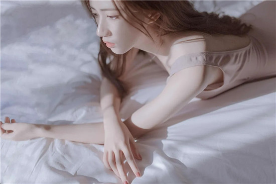 简易视频苹果下载安装：一款多功能智能双核超强性能化手机视频软件