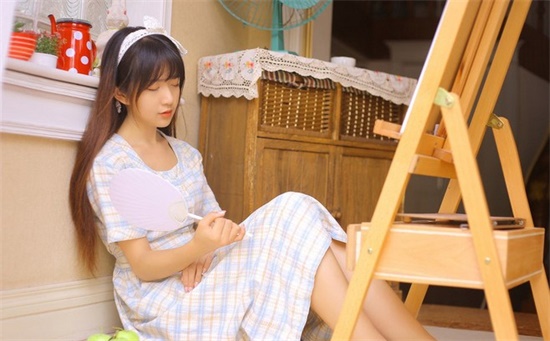 花季传媒vip破解版：一款视频全都是高清且播放起来压根不会出现卡顿的手机影视神器